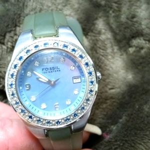 fossil blue mother of pearl quartz watch